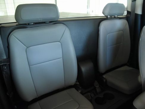 Used 2022 GMC Canyon Elevation Standard w/ Convenience Package image 17