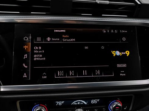 Used 2023 Audi Q3 2.0T Premium Plus w/ Premium Plus Package image 31