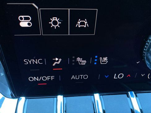 New 2026 GMC Acadia Denali Ultimate w/ LPO, Floor Liner Package image 26