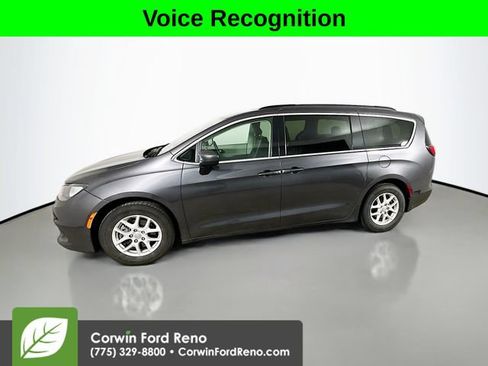 Used 2020 Chrysler Voyager Lxi FWD image 4