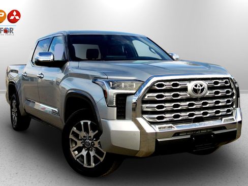 Used 2023 Toyota Tundra 1794 Edition image 4