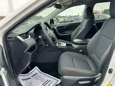 Used 2024 Toyota RAV4 LE image 12