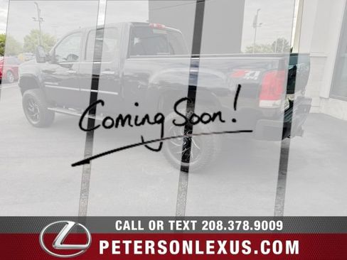 Used 2012 GMC Sierra 2500 Denali w/ Suspension Package, Off-Road AWD/4WD image 4