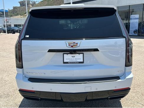 New 2026 Cadillac Escalade Sport w/ Touring Package AWD/4WD image 12