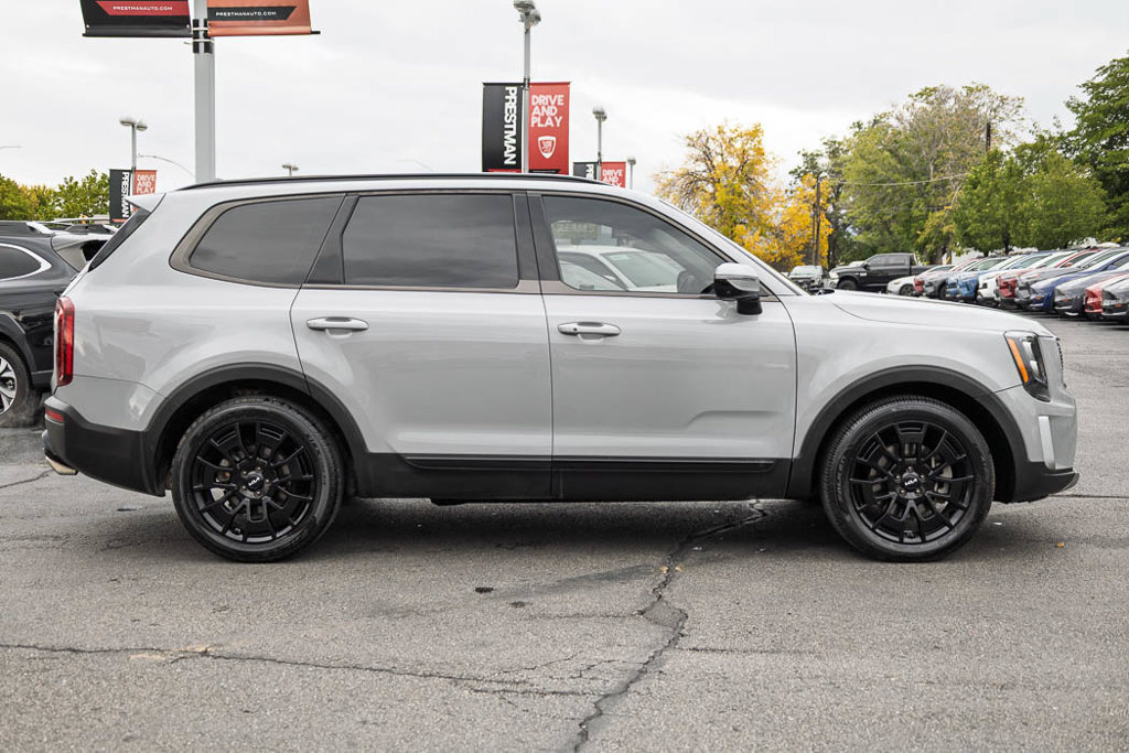 Used 2022 Kia Telluride SX w/ SX Prestige Package AWD/4WD image 19