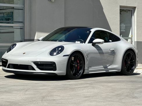 Used 2022 Porsche 911 Carrera GTS RWD image 10