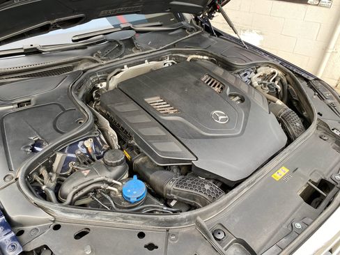 Used 2020 Mercedes-Benz S 560 4MATIC Sedan w/ Premium Package image 41