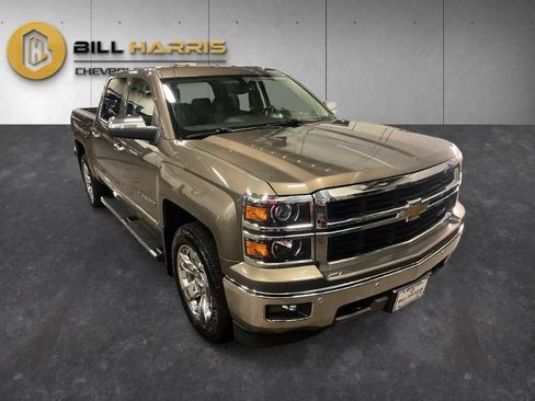 Used 2014 Chevrolet Silverado 1500 LTZ Z71 w/ LTZ Plus Package AWD/4WD image 18