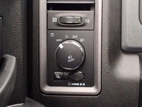 Certified 2019 RAM 1500 Express w/ Express Value Package image 23