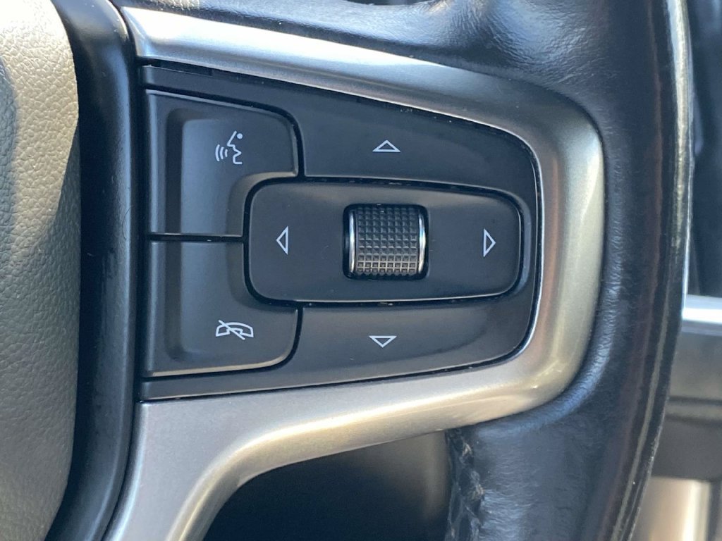 Used 2021 Chevrolet Suburban LS w/ Driver Alert Package AWD/4WD image 29
