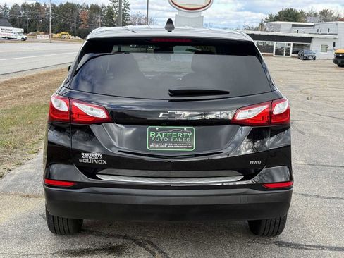 Used 2021 Chevrolet Equinox LS w/ LPO, Chrome Package image 5