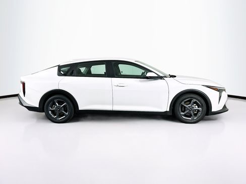 Used 2025 Kia K4 FWD image 10