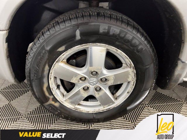 Used 2005 Dodge Grand Caravan SXT FWD image 19