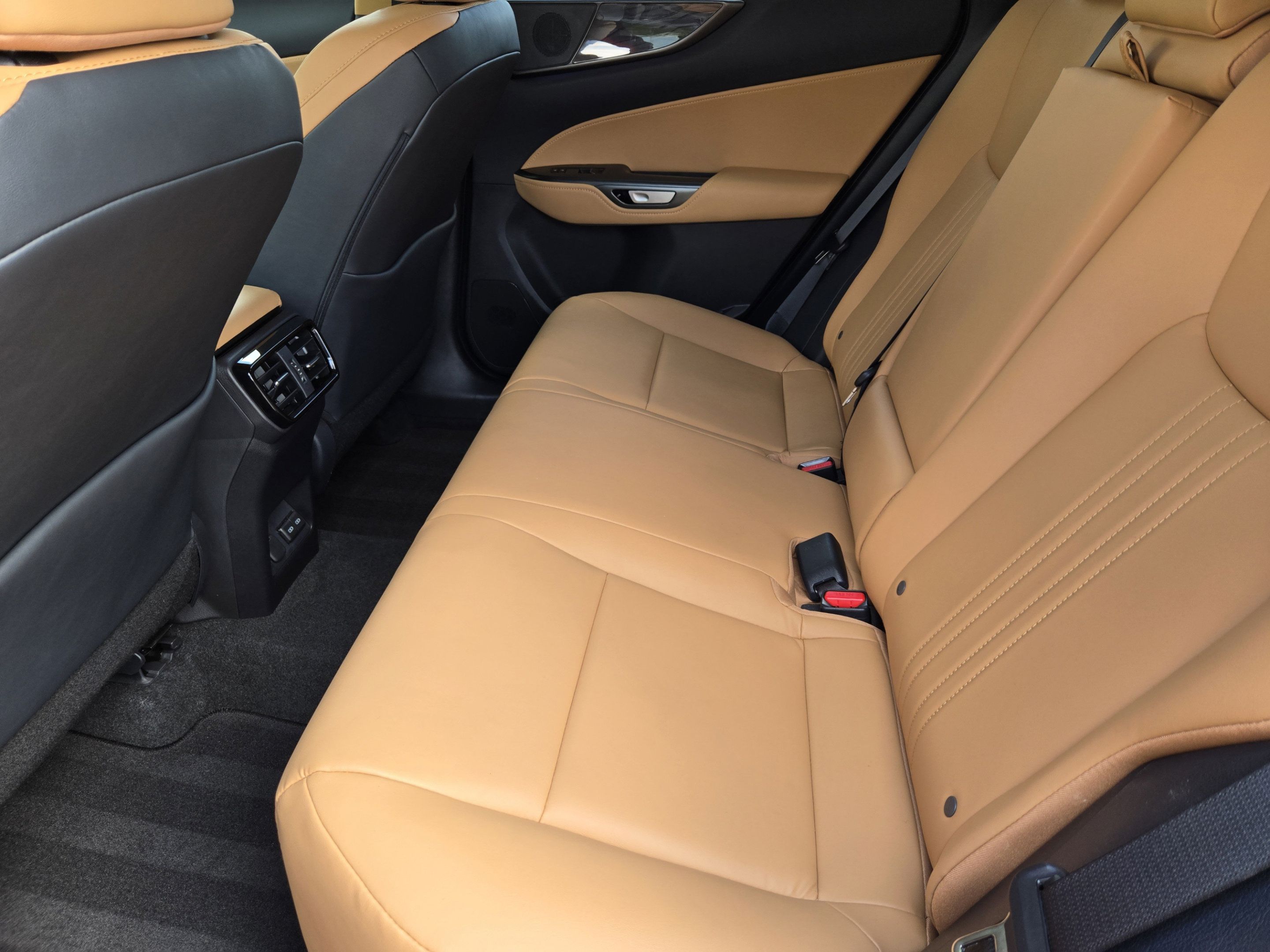 Used 2025 Lexus NX 350 AWD w/ Premium Package image 29