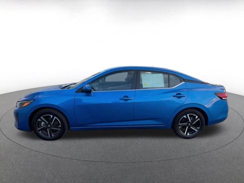 Used 2025 Nissan Sentra SV FWD image 7