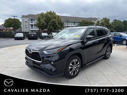 Used 2023 Toyota Highlander XLE