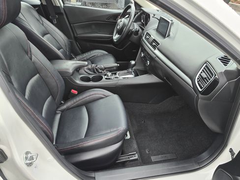 Used 2016 MAZDA MAZDA3 s Touring image 31