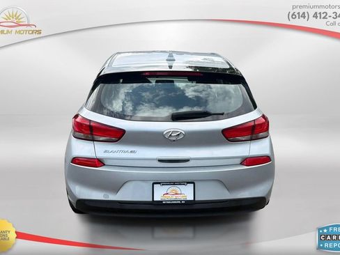 Used 2018 Hyundai Elantra GT FWD image 4