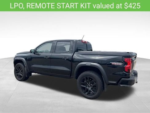 Certified 2024 Chevrolet Colorado Trail Boss w/ Technology Package AWD/4WD image 9