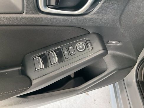 Certified 2025 Honda Civic Sport image 5