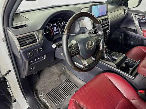 Certified 2023 Lexus GX 460 Luxury image 9