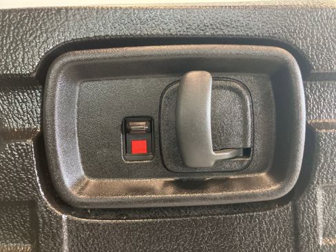 Used 2024 Chevrolet Express 2500 w/ Driver Convenience Package image 25