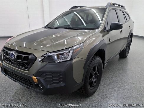 Used 2025 Subaru Outback Wilderness AWD/4WD image 2