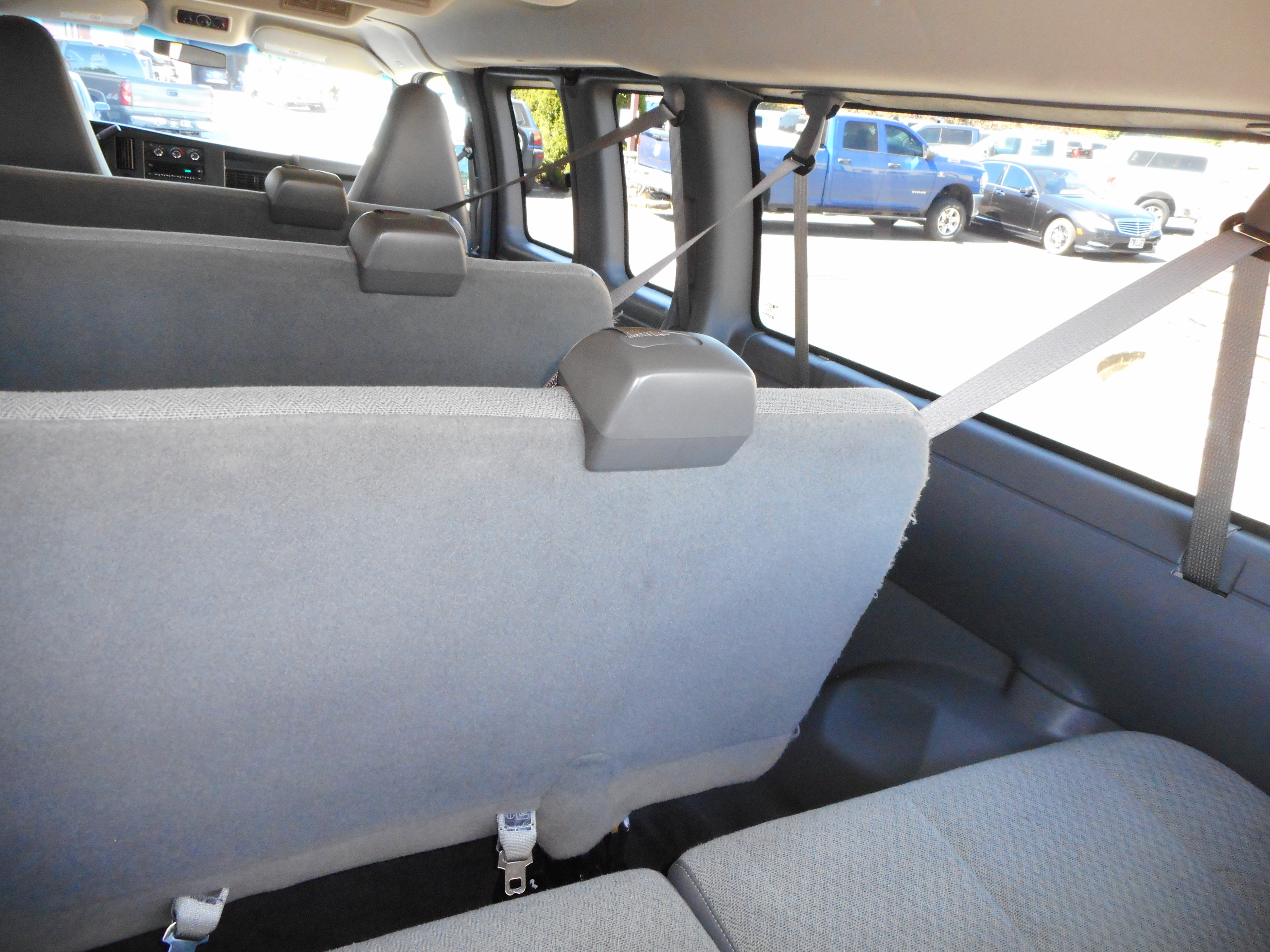 Used 2017 Chevrolet Express 3500 LT w/ LT Preferred Equipment Group RWD image 20
