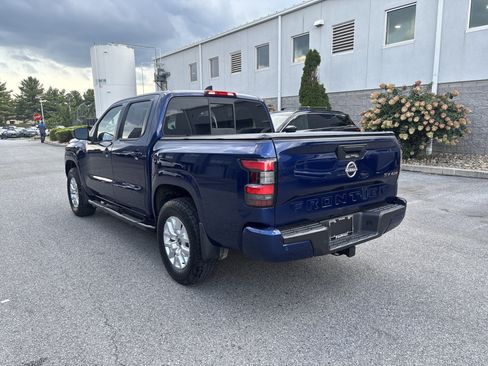 Used 2022 Nissan Frontier SV AWD/4WD image 17