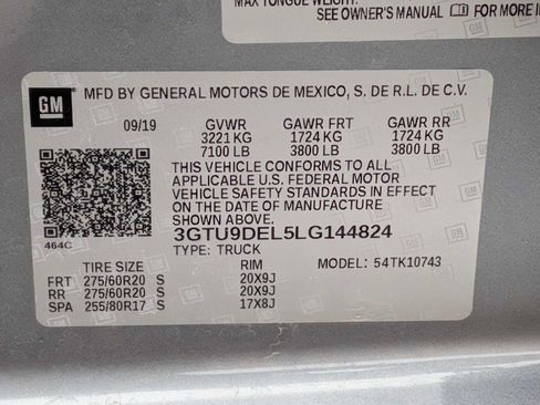 Used 2020 GMC Sierra 1500 SLT w/ SLT Premium Plus Package AWD/4WD image 34