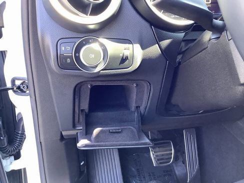 Used 2022 Alfa Romeo Stelvio Ti image 15