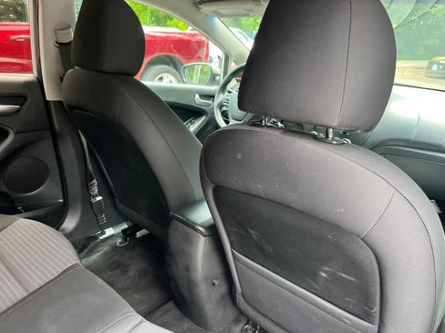 Used 2017 Kia Forte LX w/ LX Popular Package FWD image 34