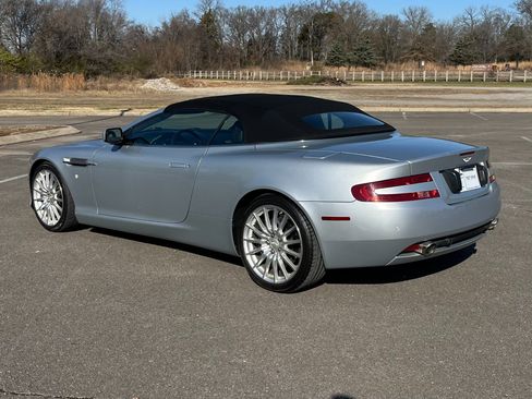 Used 2006 Aston Martin DB9 Volante image 4