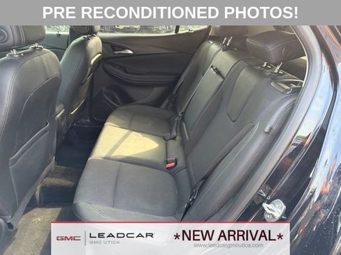 Used 2021 Buick Encore GX Select w/ LPO, Active Lifestyle Package AWD/4WD image 18