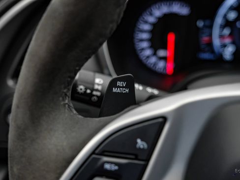 Used 2019 Chevrolet Corvette Z06 RWD image 82