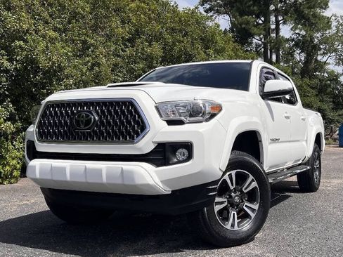 Used 2019 Toyota Tacoma TRD Sport RWD image 1