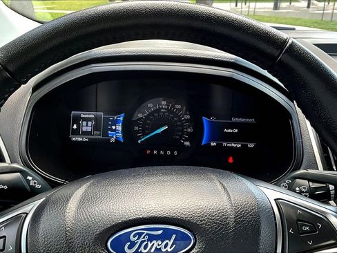 Used 2024 Ford Edge SEL AWD/4WD image 14