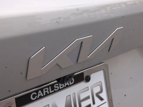 New 2026 Kia Sorento LX image 29