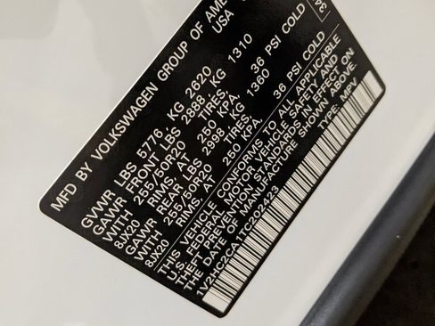 New 2026 Volkswagen Atlas Cross Sport SE image 30