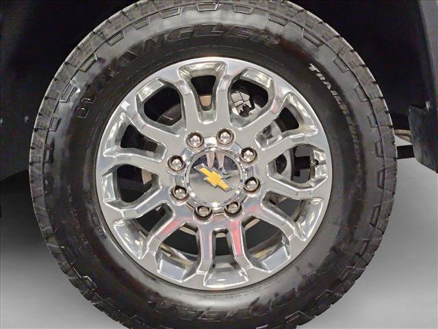 Used 2025 Chevrolet Silverado 2500 LT w/ Z71 Chrome Sport Edition AWD/4WD image 23