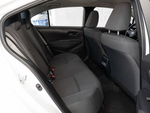 Used 2024 Toyota Corolla LE FWD image 33