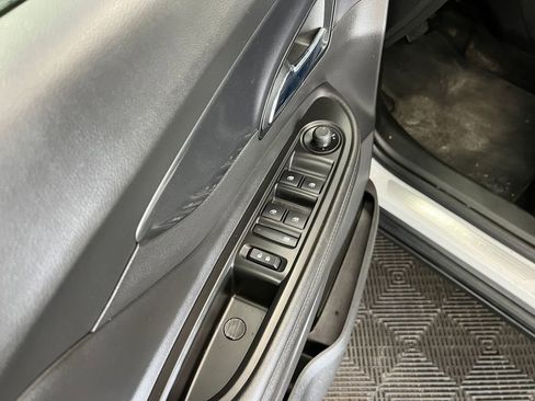 Used 2018 Buick Encore Preferred AWD/4WD image 11