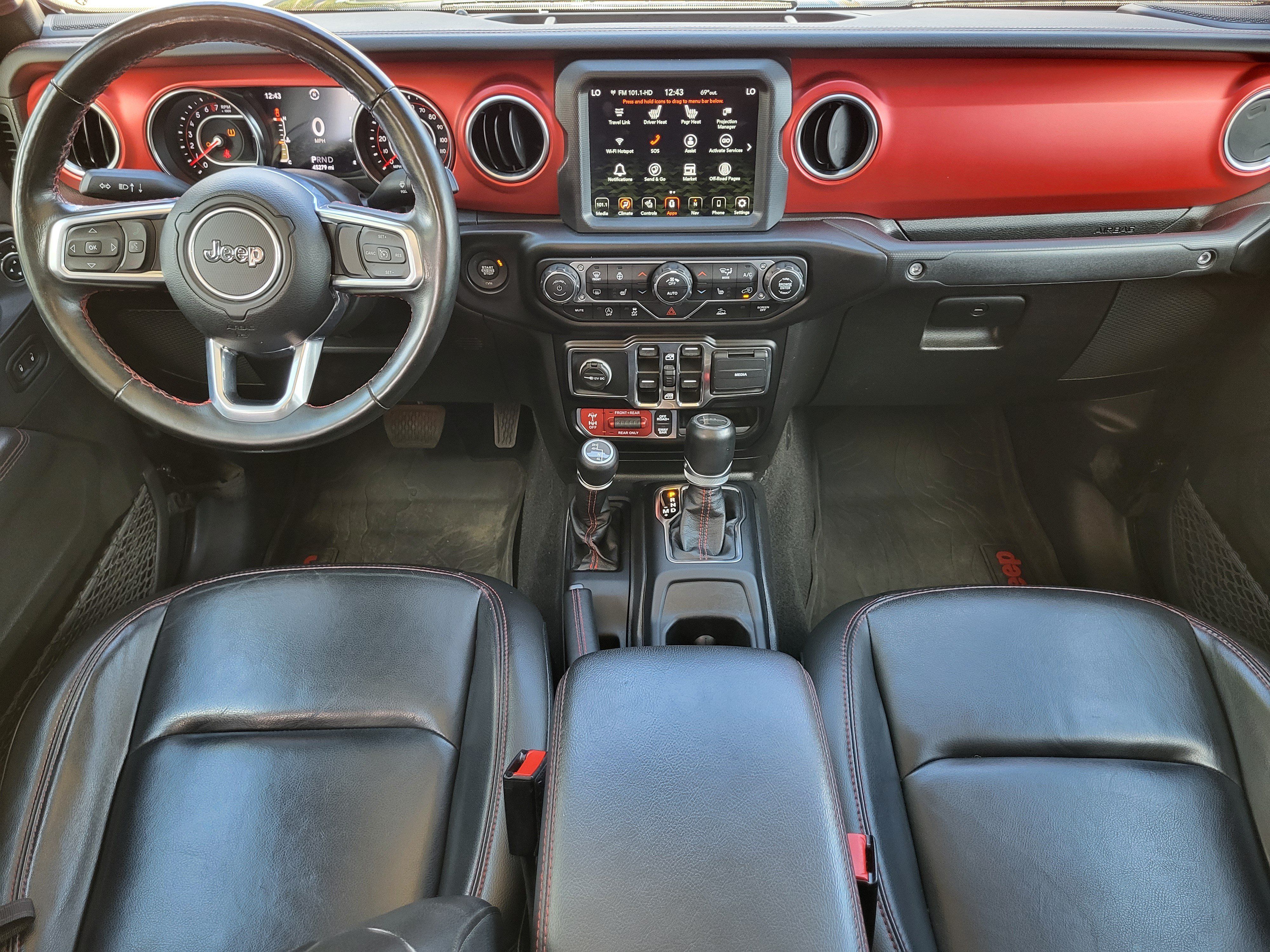 Used 2022 Jeep Gladiator Rubicon w/ Cold Weather Group AWD/4WD image 23