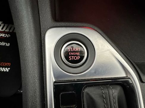 Used 2025 Nissan Sentra SV FWD image 29