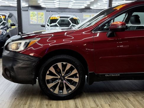 Used 2016 Subaru Outback 2.5i Limited w/ Popular Package #4 AWD/4WD image 4