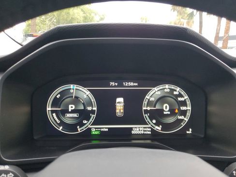 New 2025 Mitsubishi Outlander SEL image 19