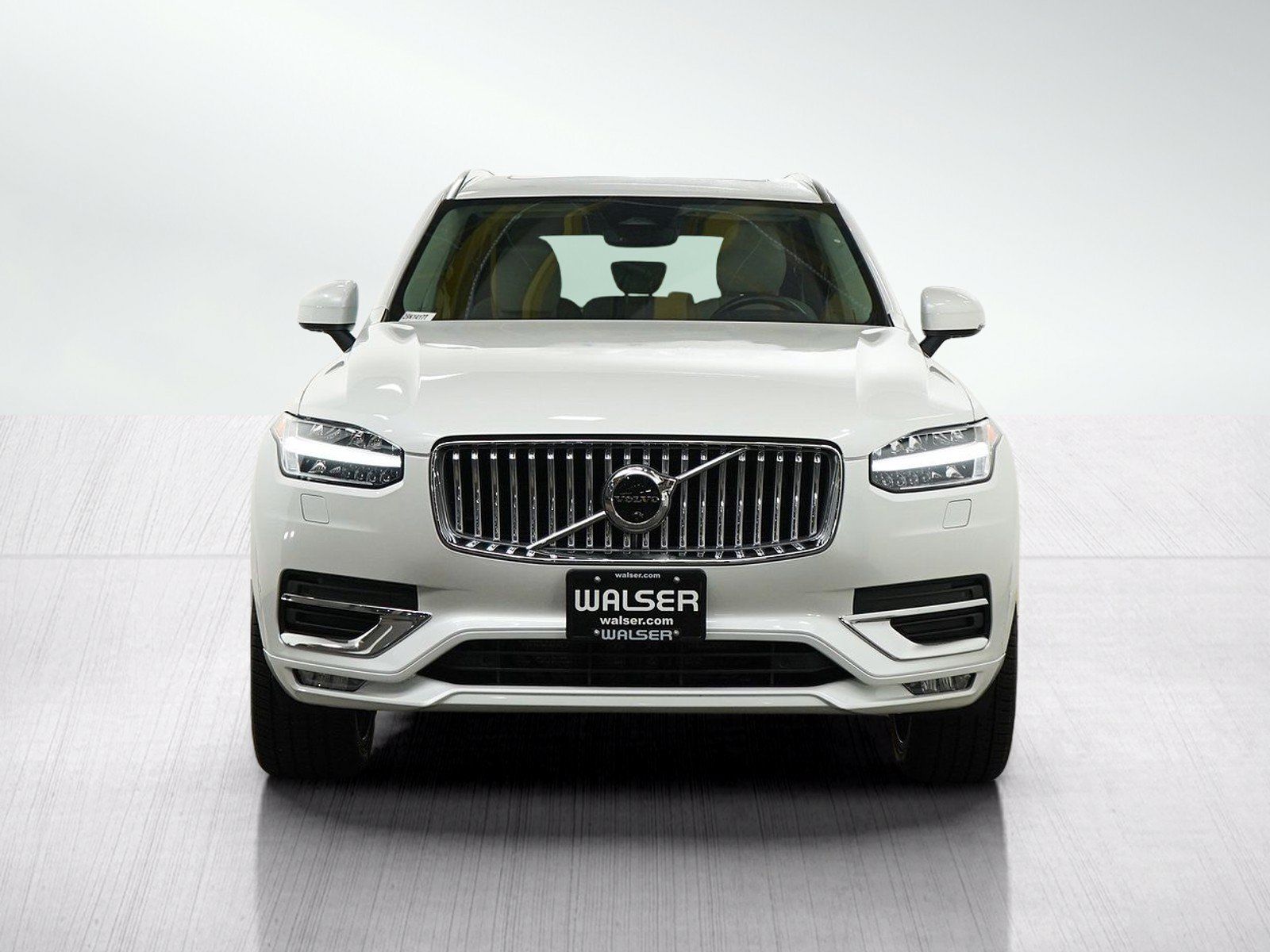Used 2023 Volvo XC90 B6 Plus w/ Protection Package Premier AWD/4WD image 9