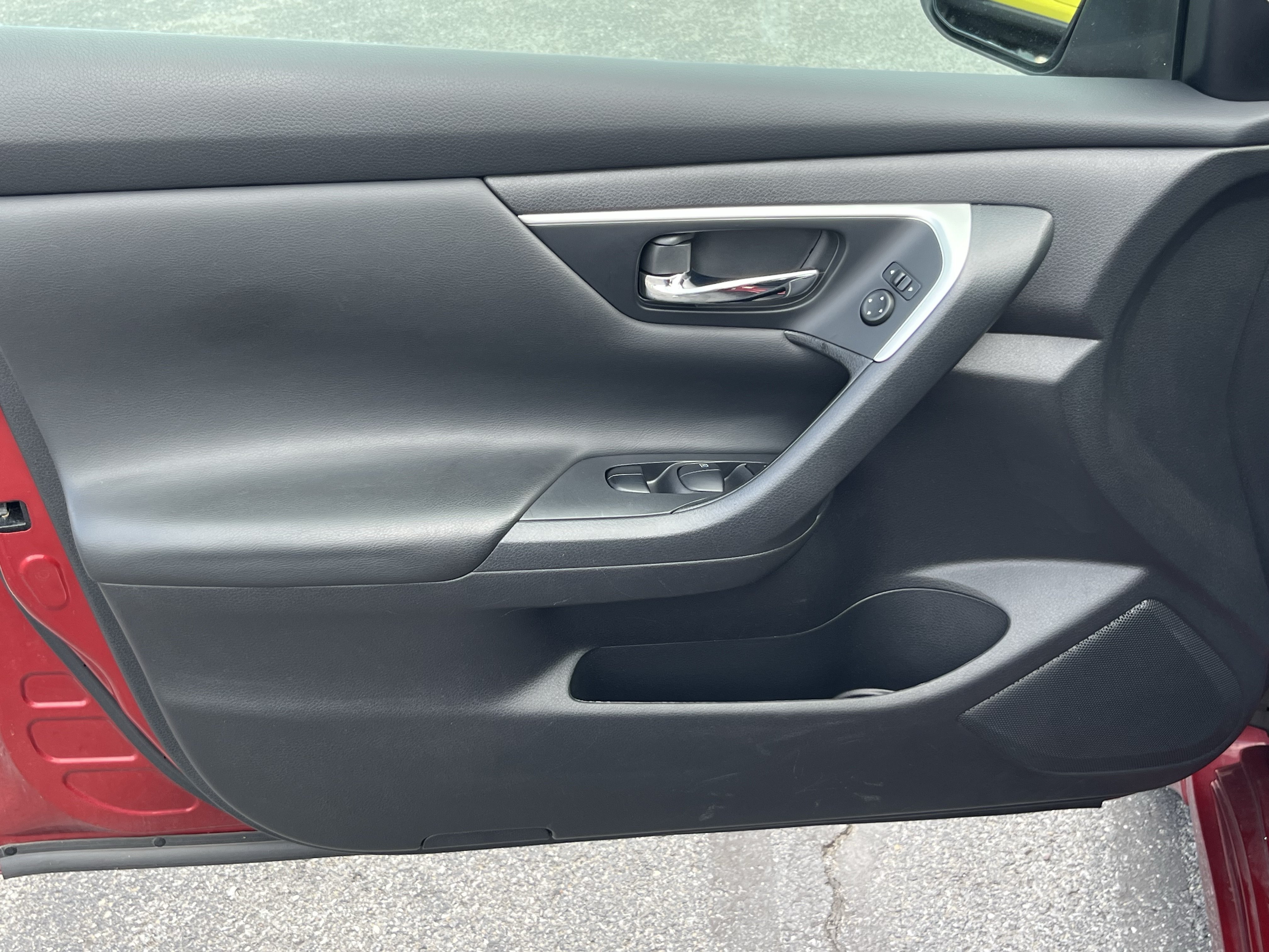 Used 2018 Nissan Altima 2.5 S w/ S Convenience Package FWD image 18