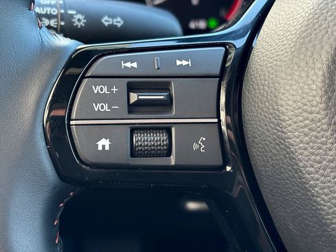 Certified 2026 Honda HR-V Sport image 29