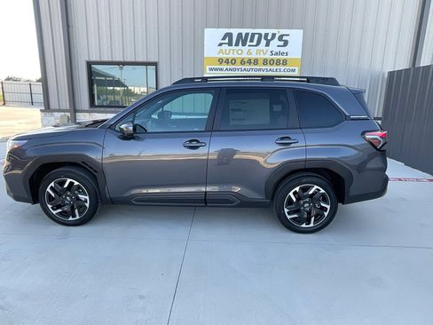 Used 2026 Subaru Forester Limited AWD/4WD image 29